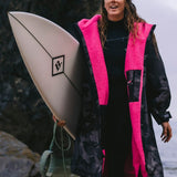 Dryrobe® Advance Unisex Long Sleeve - Black Camo/Pink