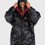 Dryrobe® Advance Unisex Long Sleeve - Black Camo/Pink