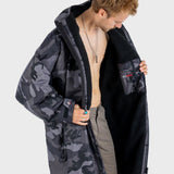 Dryrobe Advance Unisex Long Sleeve - Black Camo/Black