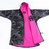 Dryrobe Advance Unisex Long Sleeve - Black Camo/Pink