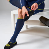 SKINS Unisex Series-3 Travel Socks - Black